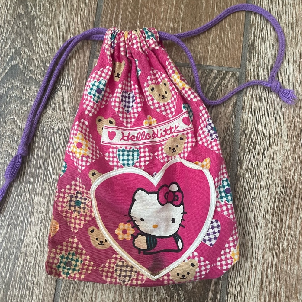 Hello Kitty Heart Patterned Drawstring Bag